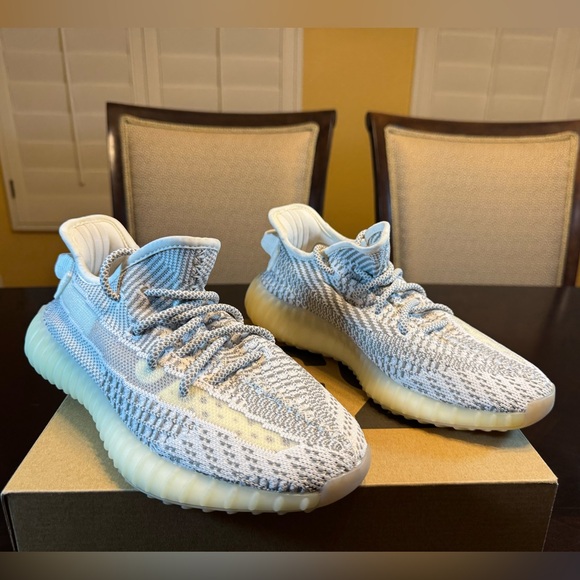 Sneakers Yeezy V2 Static Sizing New Authentic Yeezy Boost 350 V2